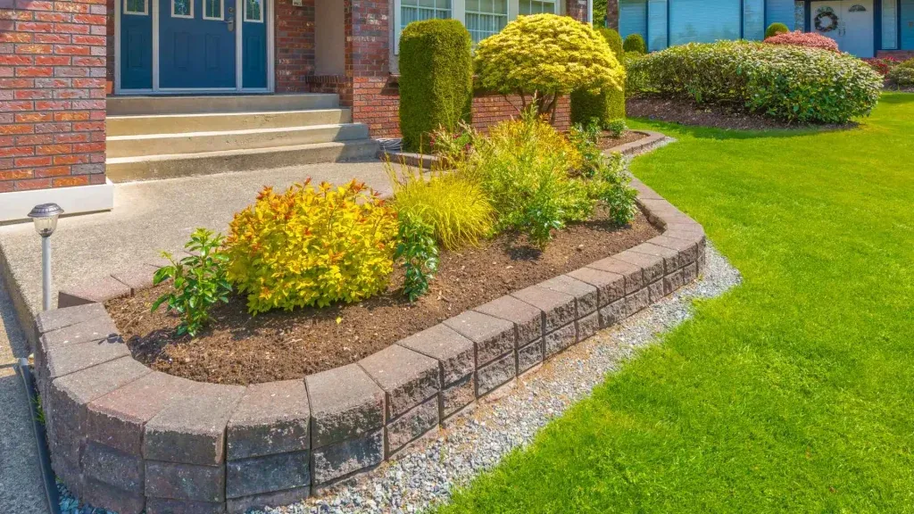 retaining wall and landscaping