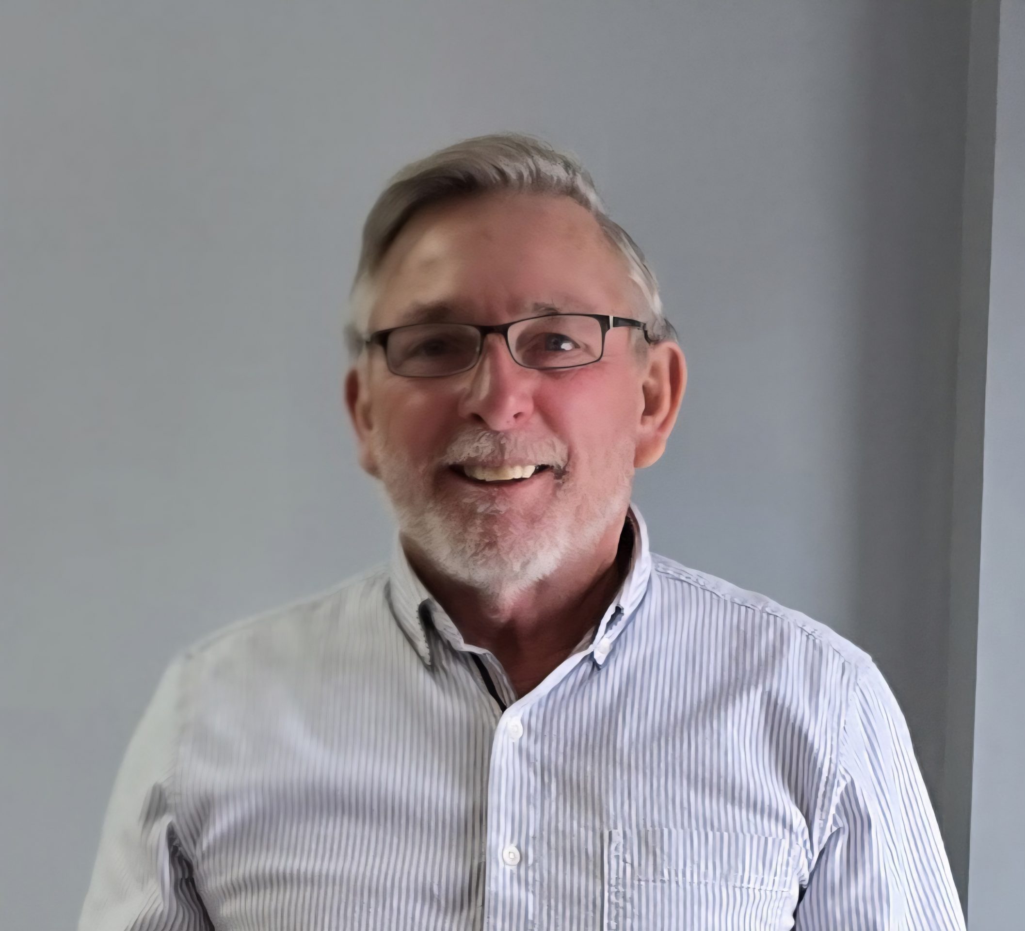 Headshot of Gary Wood